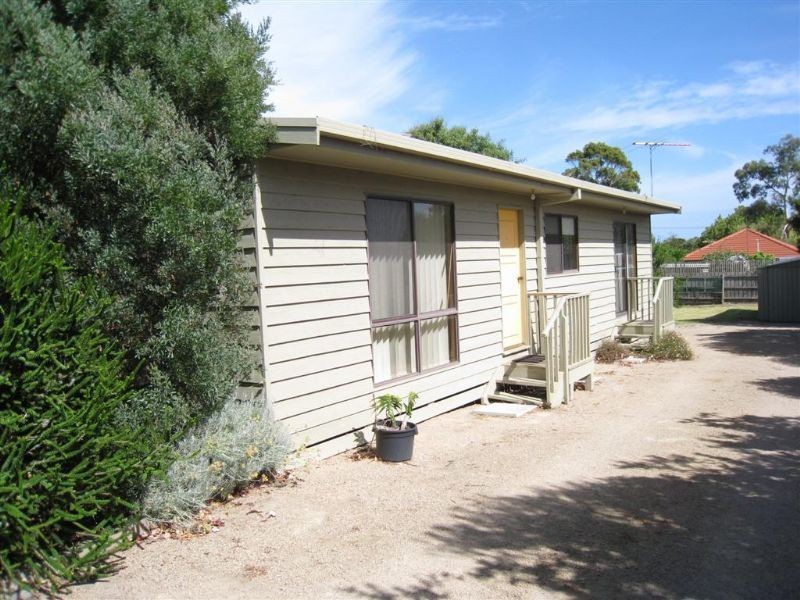 24 Canna Street, Dromana VIC 3936
