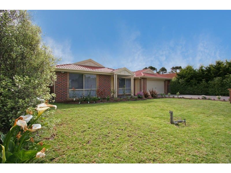 18 Golf Course Lane, Safety Beach VIC 3936