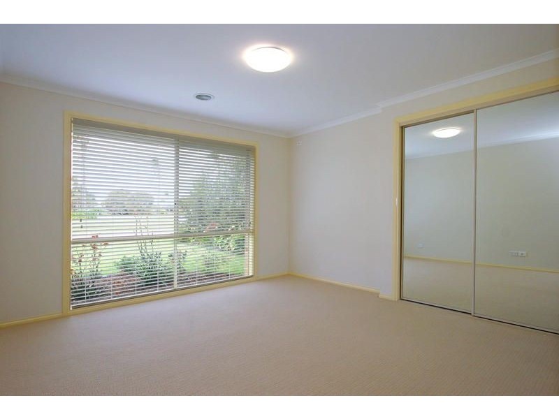 18 Golf Course Lane, Safety Beach VIC 3936