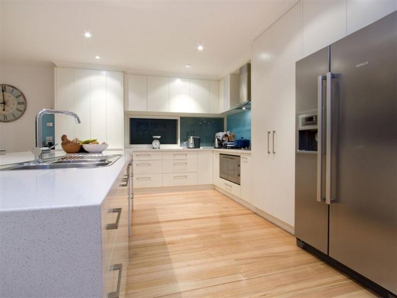 19 Austin Avenue, Mccrae VIC 3938