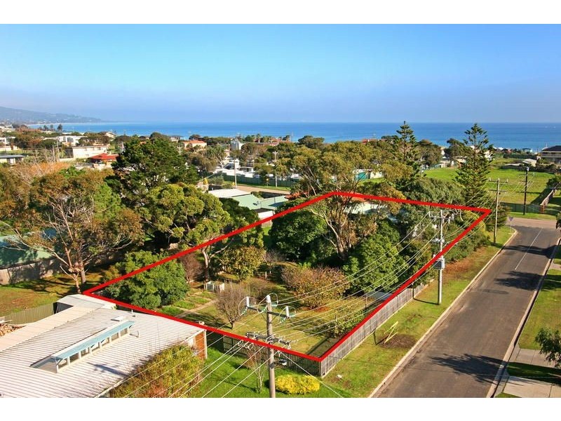 238 Dromana Parade, Safety Beach VIC 3936