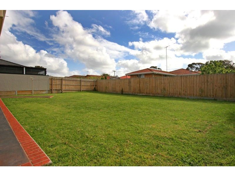 18 Golf Course Lane, Safety Beach VIC 3936