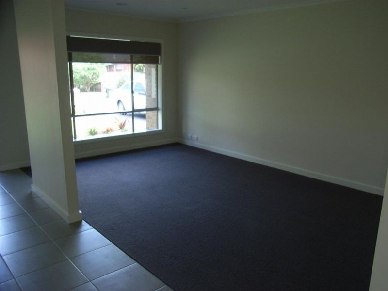 11 Lugano Ave, Dromana VIC 3936