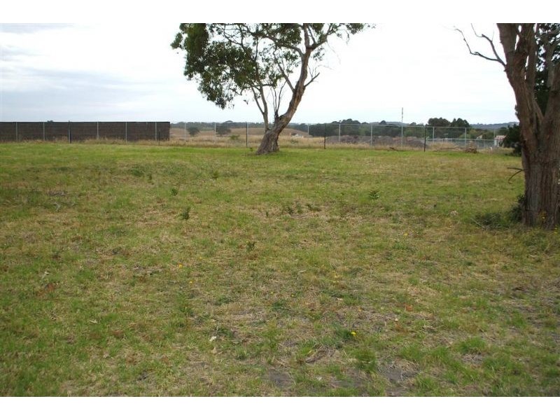 4 Rymer Avenue, Safety Beach VIC 3936