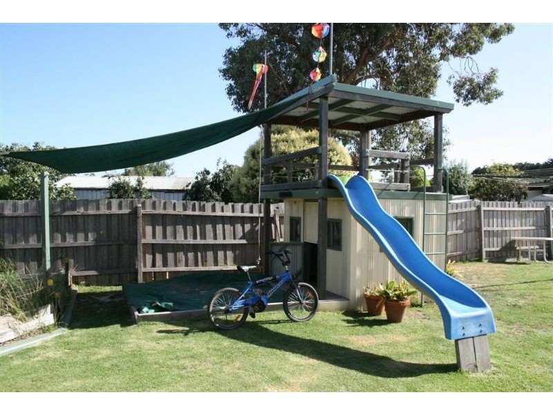 39 Rosalie Avenue, Dromana VIC 3936