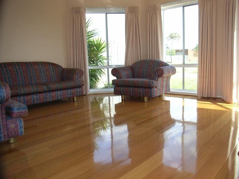 17 Tonkin Street, Safety Beach VIC 3936