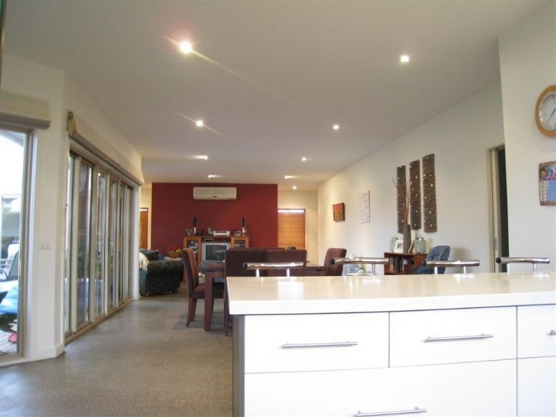 28 Somerset Place, Safety Beach VIC 3936