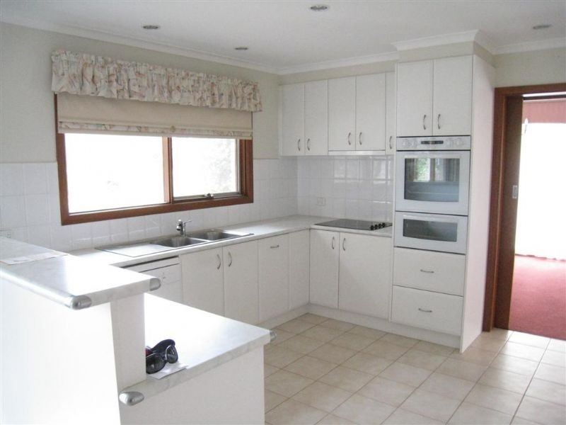 6 Wilson Crescent, Dromana VIC 3936
