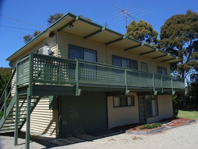 2/13 Talbot Grove, Mccrae VIC 3938