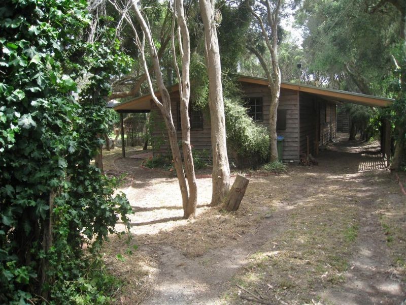 42 Roslyn Avenue, Rye VIC 3941