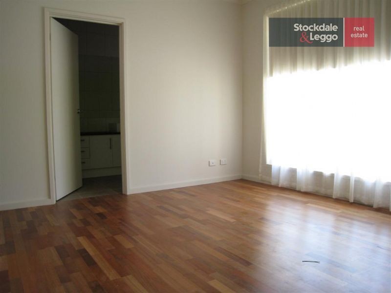 1/115 Dromana Parade, Safety Beach VIC 3936