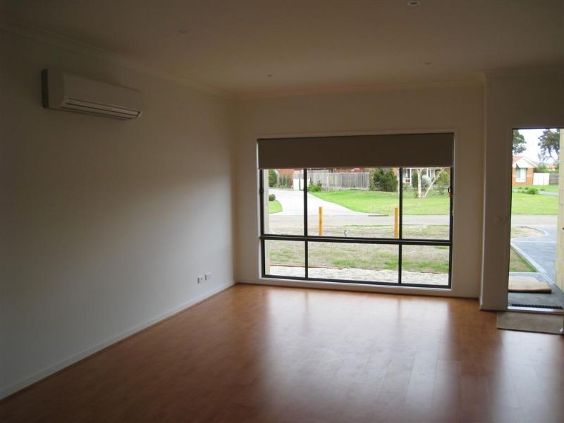 2/15 Woodlands Grove, Safety Beach VIC 3936