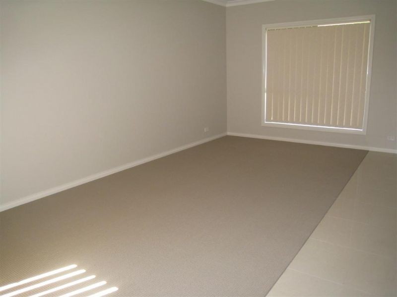 1/30 Rosalie Avenue, Dromana VIC 3936