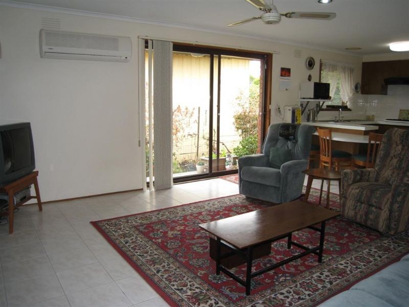 7 Knott Street, Safety Beach VIC 3936