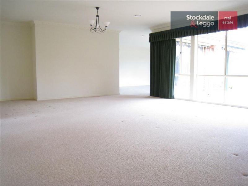 48 Victoria Street, Safety Beach VIC 3936