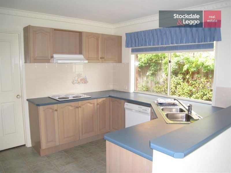 48 Victoria Street, Safety Beach VIC 3936