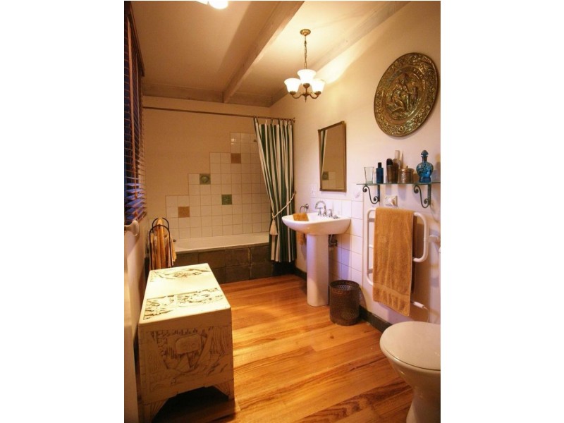 91 Dromana Parade, Safety Beach VIC 3936