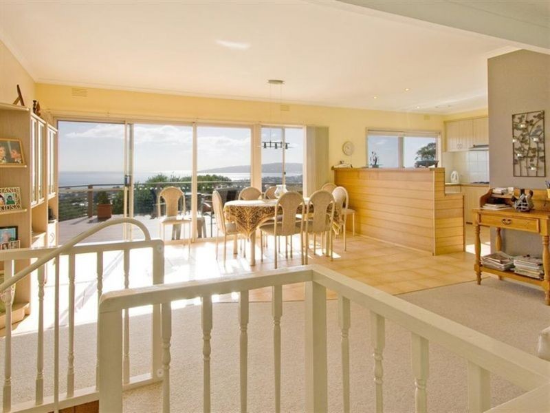 6 Atunga Terrace, Dromana VIC 3936