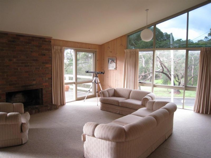 16 Storer Drive, Dromana VIC 3936