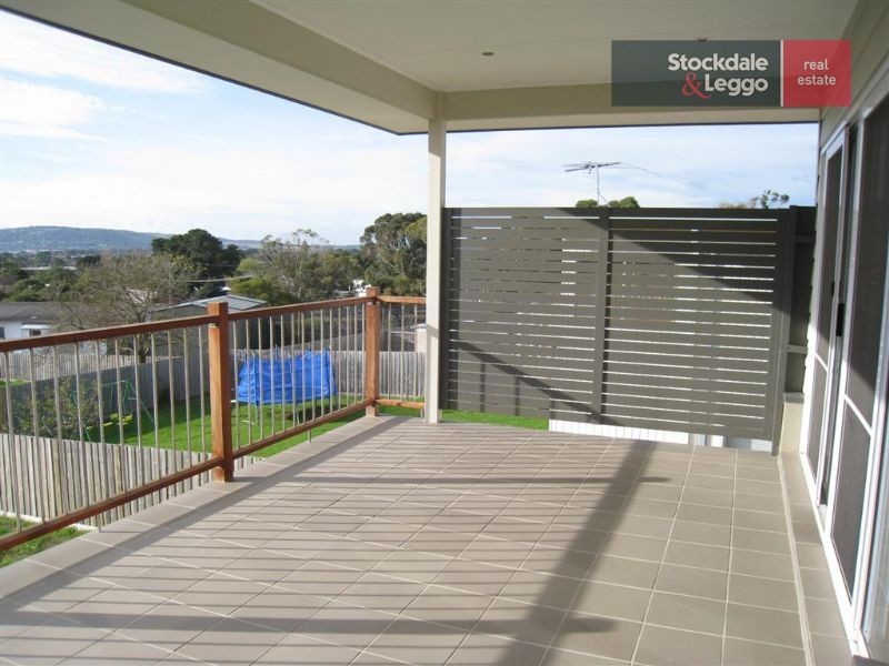 18 You Yangs Avenue, Dromana VIC 3936