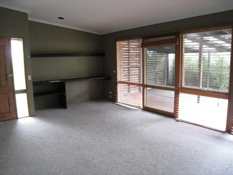 25 Olympic Parade, Dromana VIC 3936