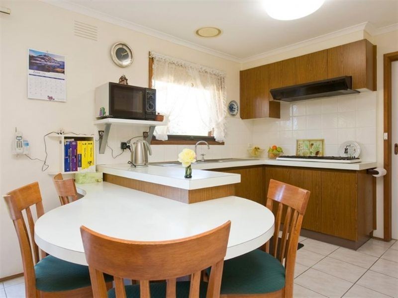 7 Knott Street, Safety Beach VIC 3936