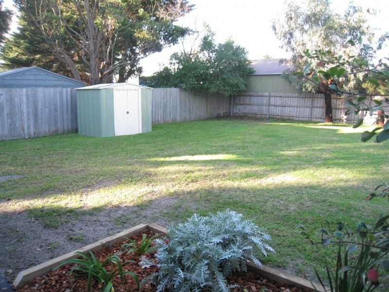 60 Tassel Road, Safety Beach VIC 3936