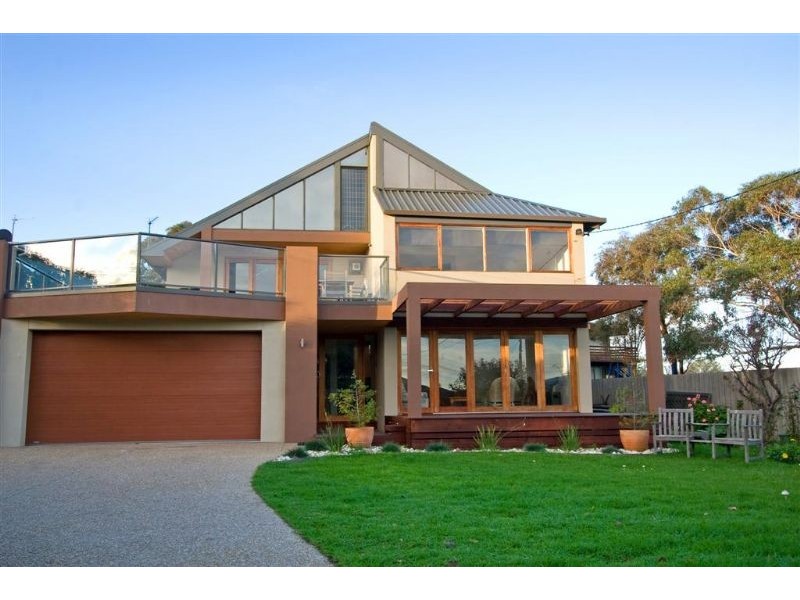 5 Thurloo Drive, Safety Beach VIC 3936