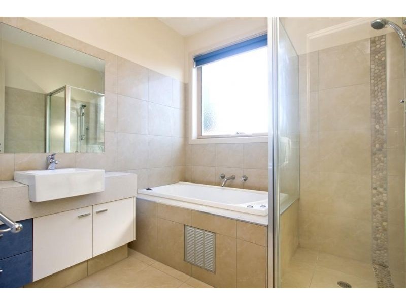 8/29 Dromana Parade, Safety Beach VIC 3936