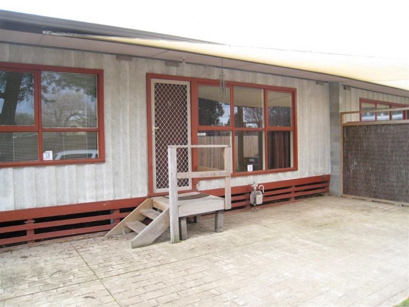 2/Rear 78 Seaview Ave, Safety Beach VIC 3936