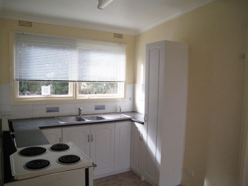 2/Rear 78 Seaview Ave, Safety Beach VIC 3936