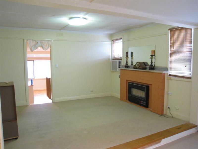 12 Seaview Parade, Dromana VIC 3936