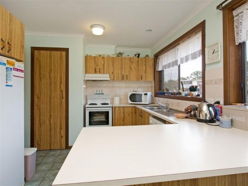 72 Lombardy Avenue, Dromana VIC 3936