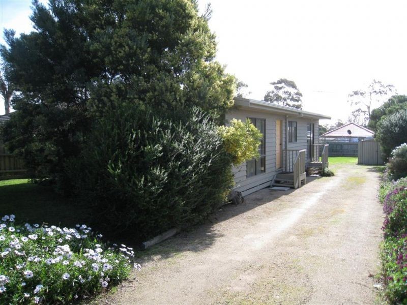 24 Canna Street, Dromana VIC 3936