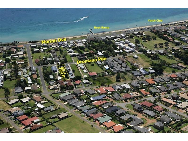 170 Dromana Parade, Safety Beach VIC 3936