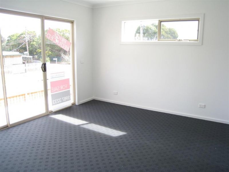 2/31 Davey Street, Dromana VIC 3936