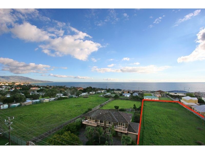311 Dromana Parade, Safety Beach VIC 3936