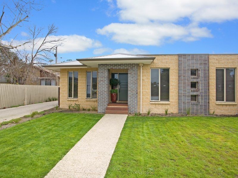 1/6 Joan Avenue, Dromana VIC 3936