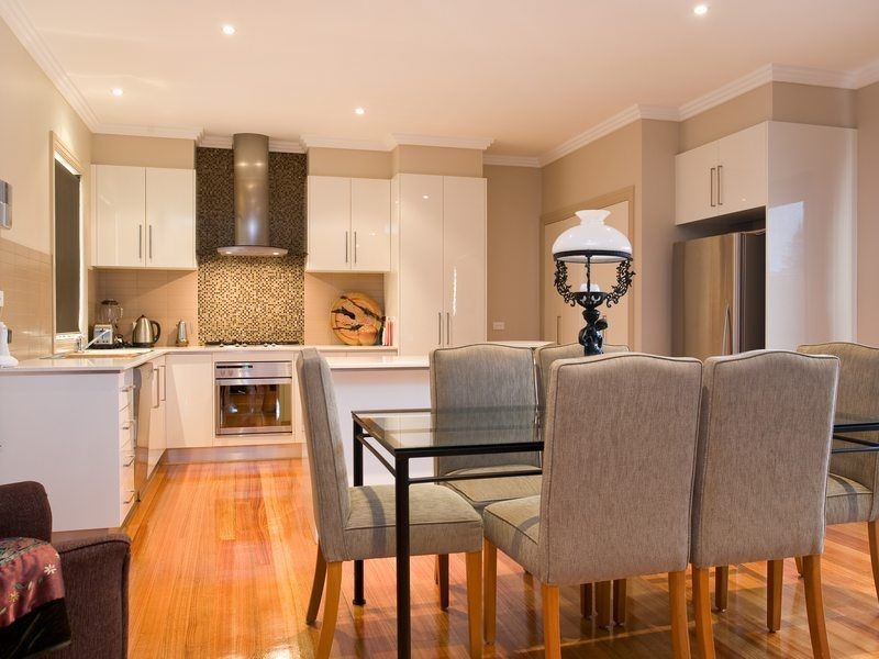 1/6 Joan Avenue, Dromana VIC 3936