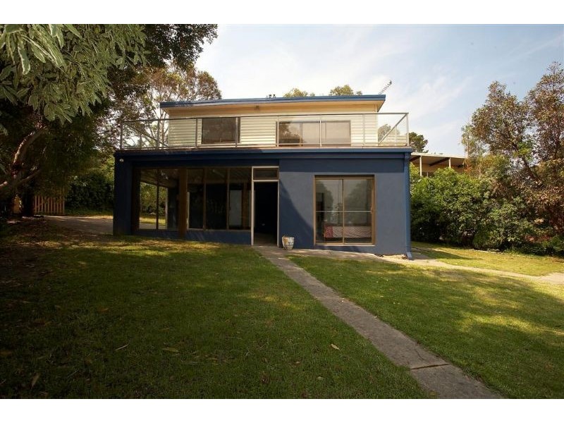 10 Bruce Road, Safety Beach VIC 3936