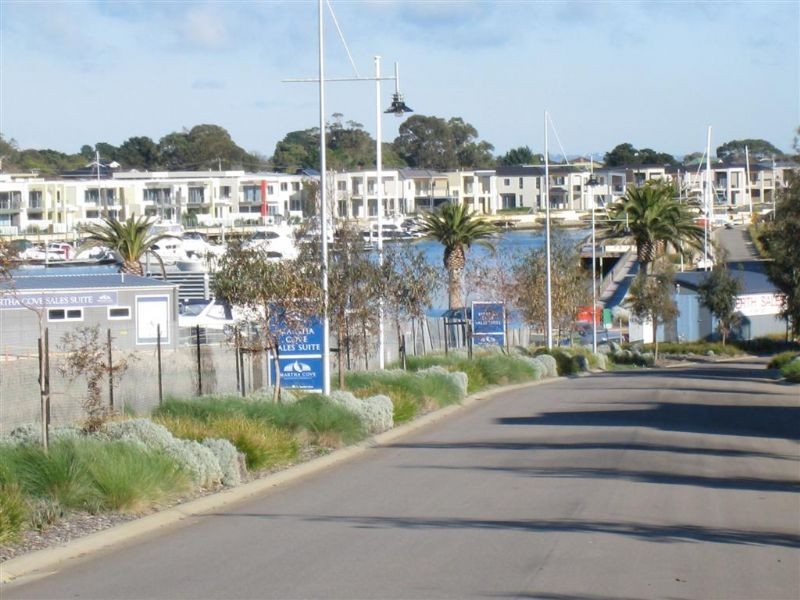 7 Charter Place, Safety Beach VIC 3936