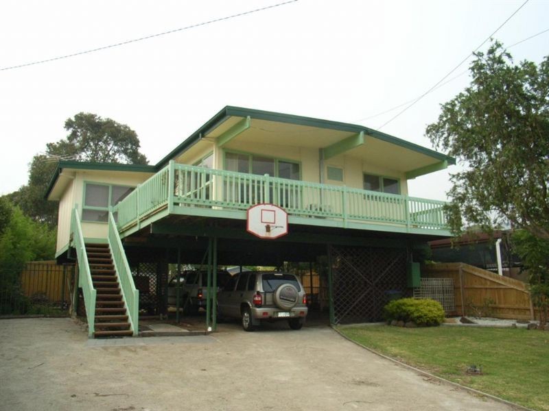 37 Cosmos Street, Dromana VIC 3936