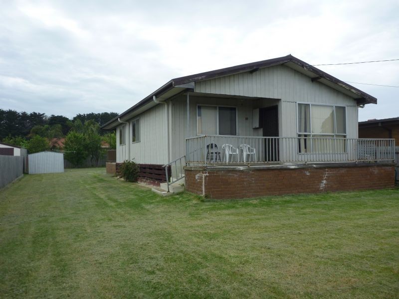 19 Rosalie Avenue, Dromana VIC 3936