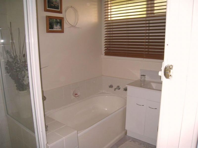 12 Wonga Grove, Mccrae VIC 3938