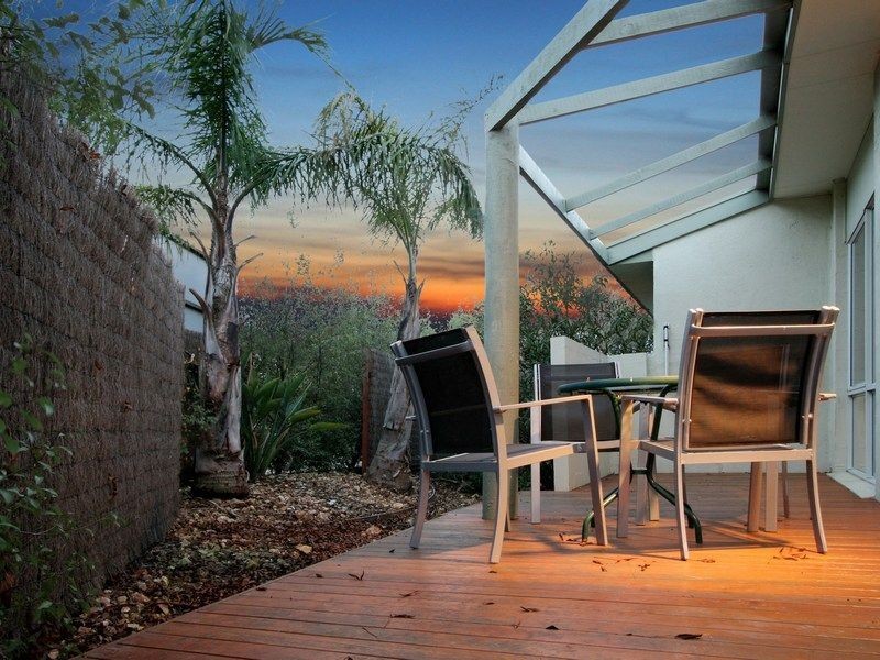 16 Valley Court, Safety Beach VIC 3936