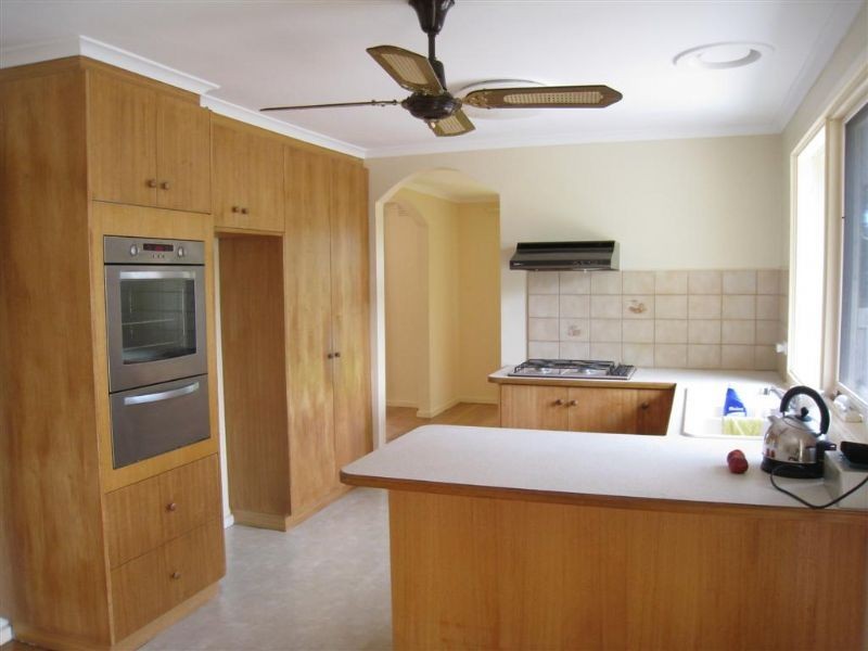 24 Hamilton Street, Safety Beach VIC 3936
