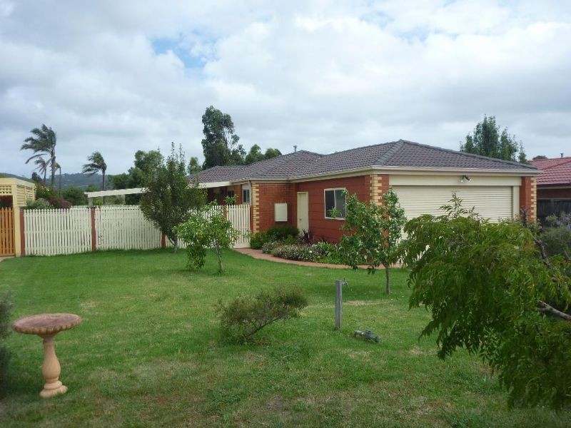 19 Country Club Drive, Safety Beach VIC 3936