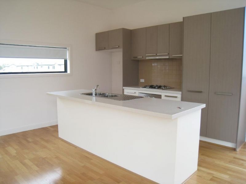 2/259 Dromana Parade, Safety Beach VIC 3936