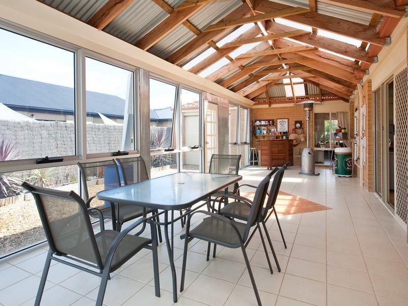 50 Patterson Street, Safety Beach VIC 3936