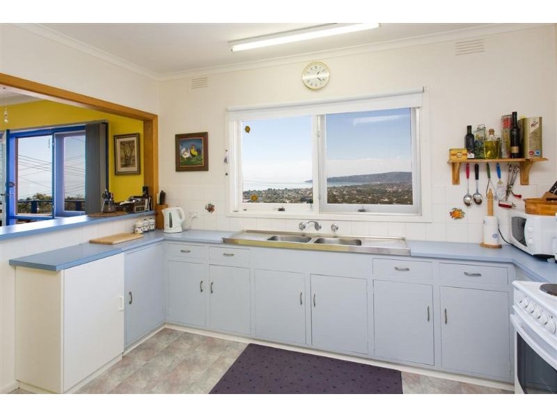 5  Seaview Street, Dromana VIC 3936